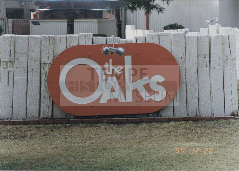 The Oaks - 2625 East University Drive, Tempe, AZ.