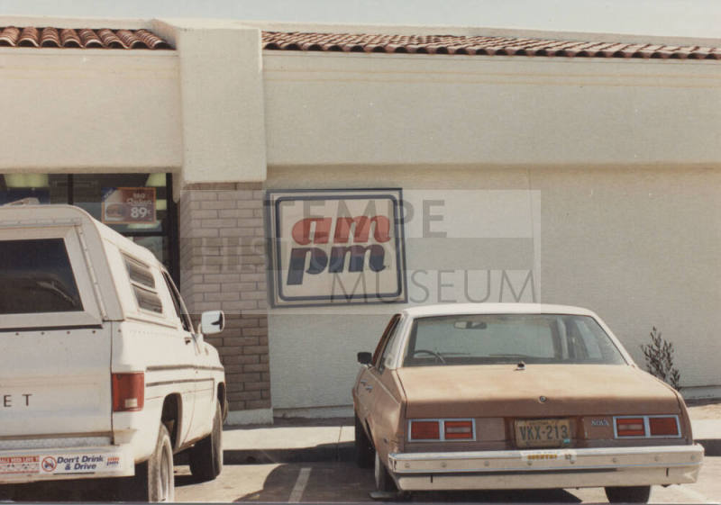 AM PM - 2309 East University Drive, Tempe, AZ.