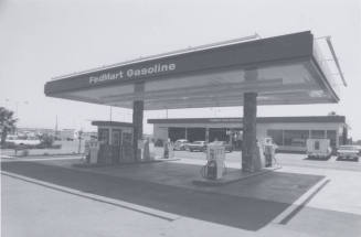 Fedmart Gasoline Station - 1740 East Broadway Road, Tempe, Arizona