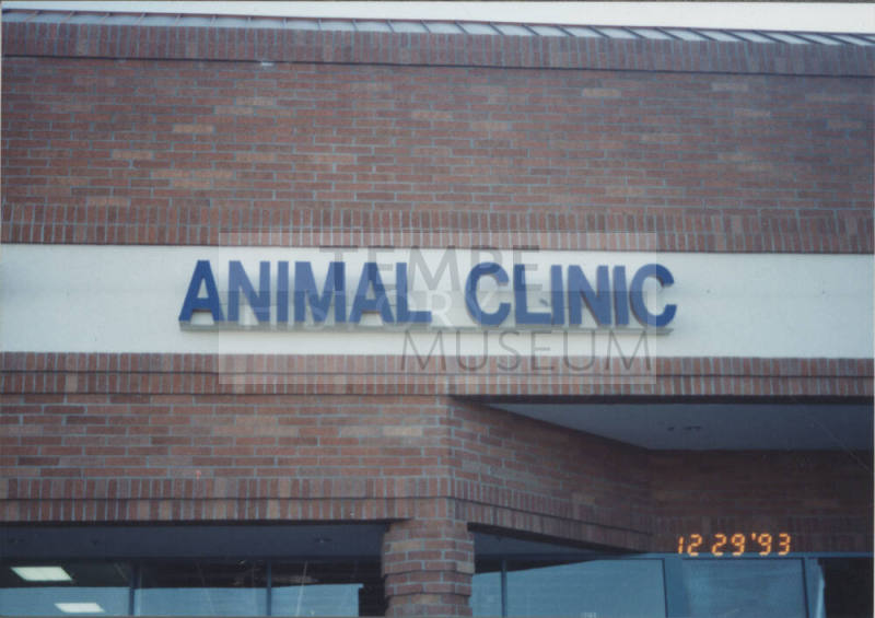 Pecan Grove Animal Clinic - 655 West Warner Road, Tempe, AZ.