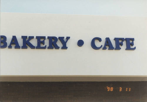 Traditions Bakery Cafe - 1006 East Warner Road, Tempe, AZ.