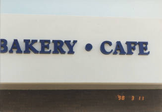 Traditions Bakery Cafe - 1006 East Warner Road, Tempe, AZ.