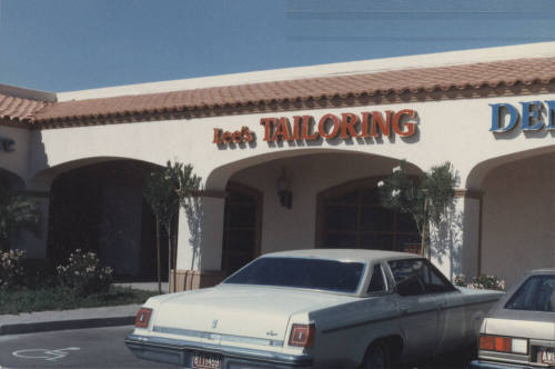 Lee's Tailoring - 1720 E. Warner Road, Tempe, AZ.