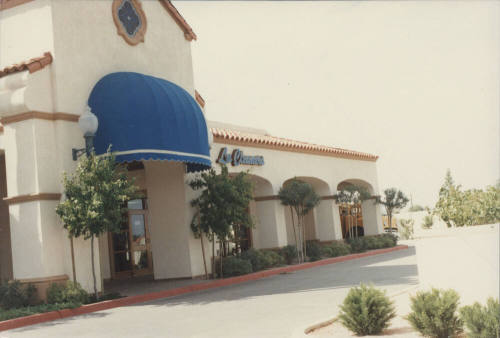 La Cleaners - 1730 E. Warner Road, Tempe, AZ.