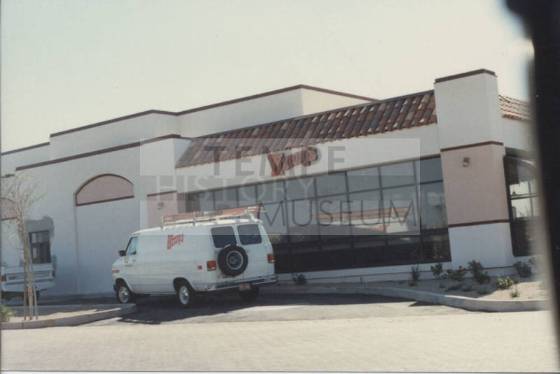 Wendy's - 1741 E. Warner Road, Tempe, AZ.