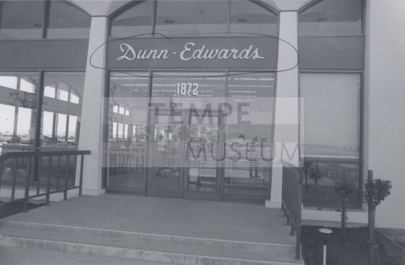 Dunn-Edwards Paint Store - 1872 East Broadway Road, Tempe, Arizona