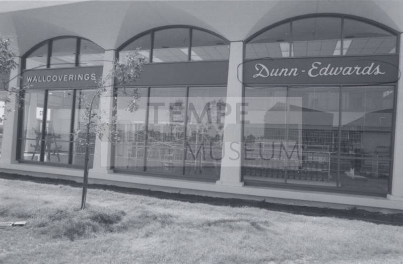 Dunn-Edwards Paint Store - 1872 East Broadway Road, Tempe, Arizona