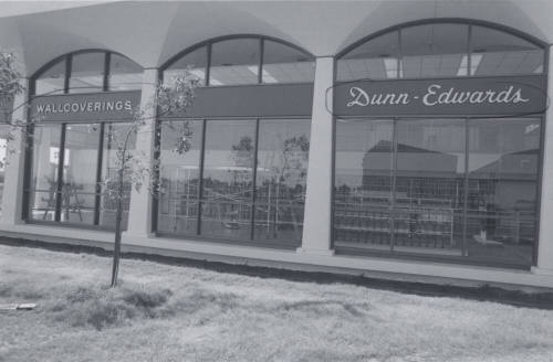 Dunn-Edwards Paint Store - 1872 East Broadway Road, Tempe, Arizona