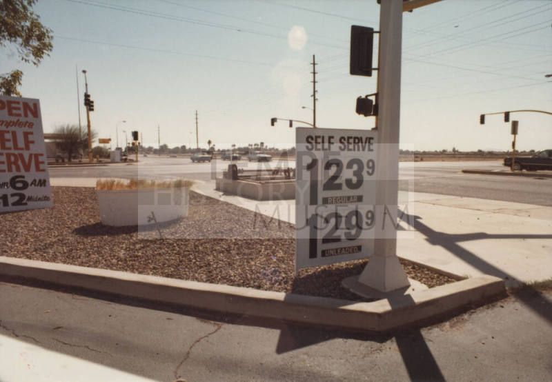 Texaco Gasoline Station - 2180 East Broadway Road, Tempe, Arizona
