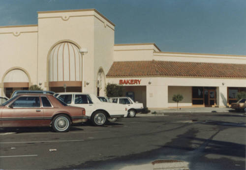 Safeway - Bakery  - 1840 E. Warner Road, Tempe, AZ
