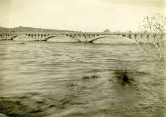 OS-4   Tempe State Bridge (Ash Ave) During Flood