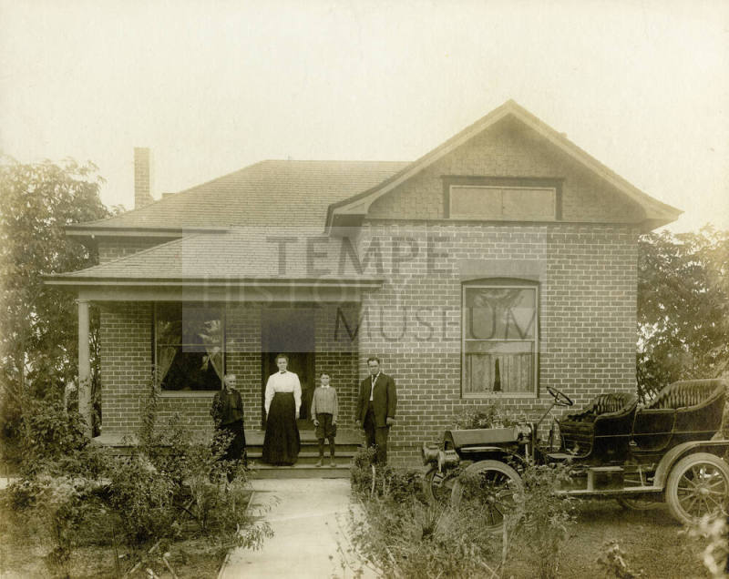 OS-65 Lee Pafford Home at 8th Street and Ash
