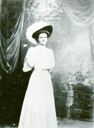 OS-118   Portrait of Estelle Craig Hackett