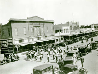 OS-116  Parade on Mill Avenue About 1931