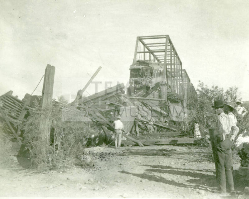 OS-142   Wreck of Maricopa and Phoenix Railroad on Bridge