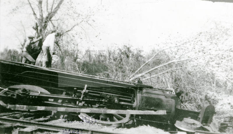 OS-141   Southern Pacific Train Wreck Near Creamery,Tempe, Arizona