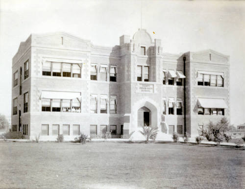 OS-163   Tempe Union H.S. at 10th Street and Mill