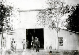 OS-174   Entrance to Finch's Stable