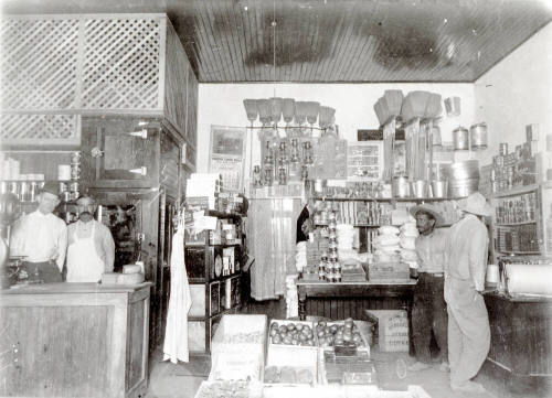 OS-216   Interior Morris' Grocery on Mill Avenue