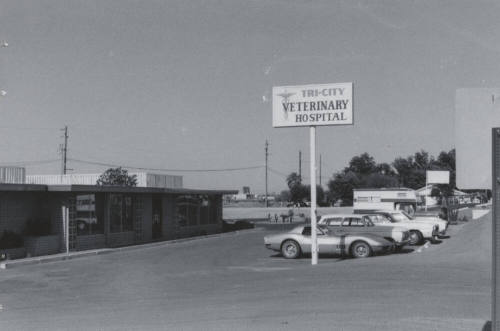 Tri-City Veterinary Hospital - 2332 East Broadway Road, Tempe, Arizona