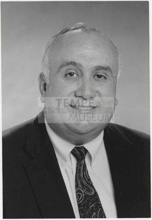 Photo portrait of Ben Arredondo, Tempe City Councilmember.