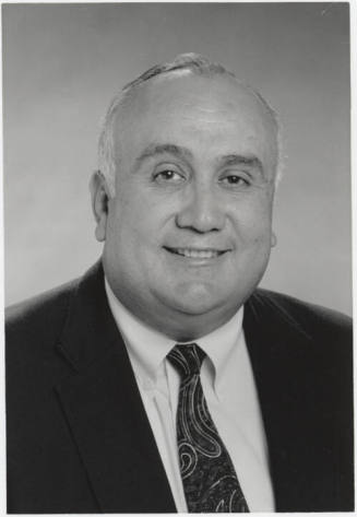 Photo portrait of Ben Arredondo, Tempe City Councilmember.