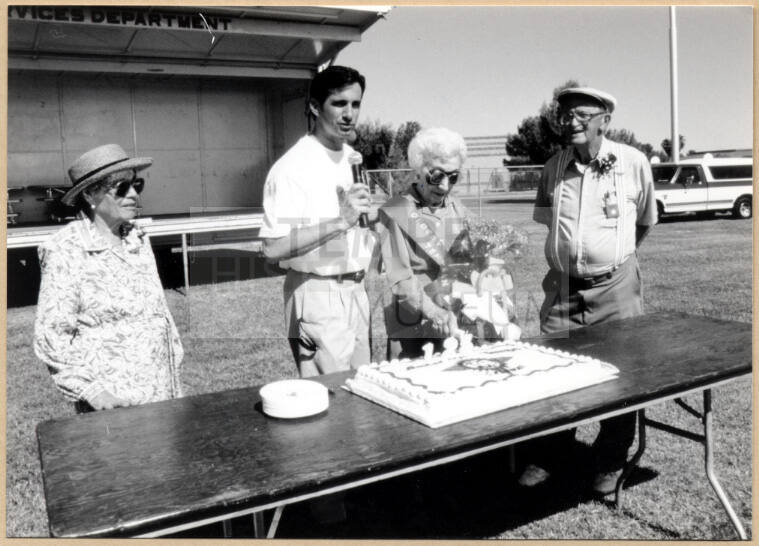 125th Tempe Birthday Cake With Mayor Giuliano.