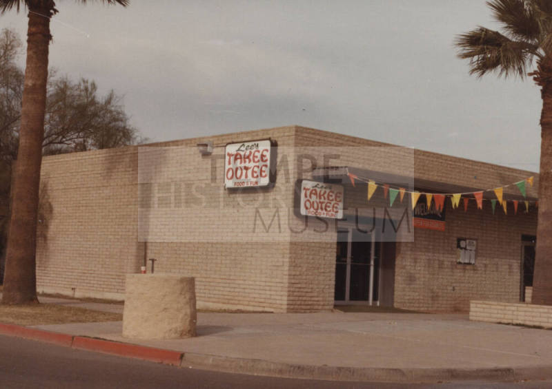 Lee's Takee Outee Food Restaurant - 620 South College Avenue, Tempe, Arizona