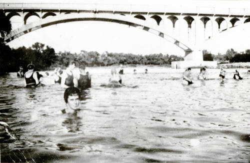OS-245   Salt River Swimmers Under Ash Ave. Bridge