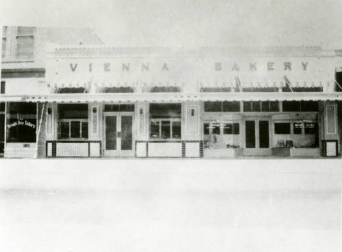 OS-218   Vienna Bakery North of 5th St. on Mill Avenue