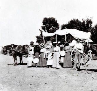 OS-254   Haigler Family and their Horse and Buggy