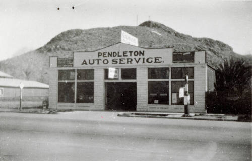 OS-227   Pendelton Auto Service on Mill Ave