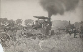 Coal Operated Threshing Machine and Crew