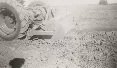 Close-Up View of Rollover Scraper