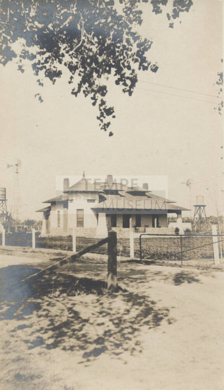 Exterior of Unknown House