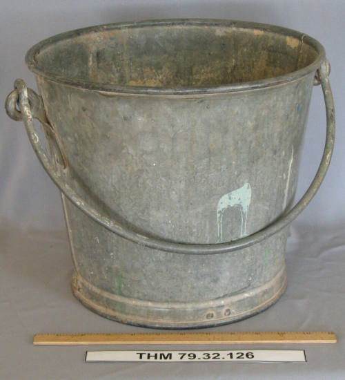 Pail