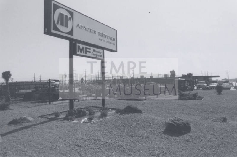 Apache Rentals for the Contractor - 1717 East Princess Avenue, Tempe, Arizona