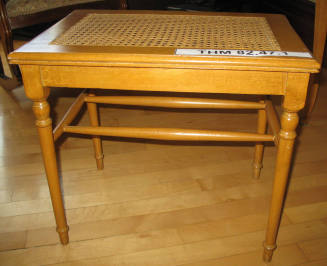 Vanity Bench