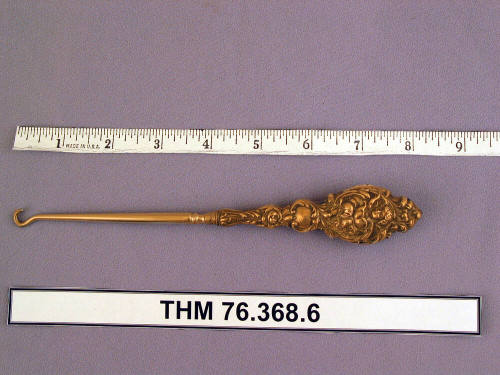Art nouveau silver buttonhook