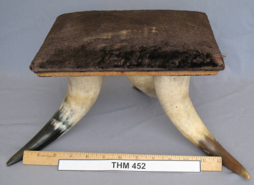 Steer-horn footstool