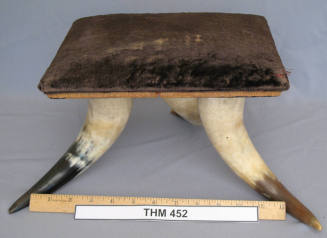 Steer-horn footstool