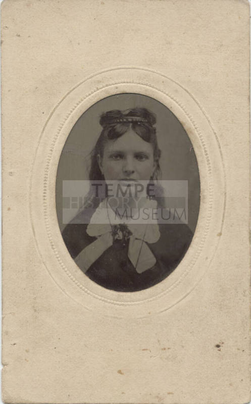 Shoulder, Women, Large White Bow