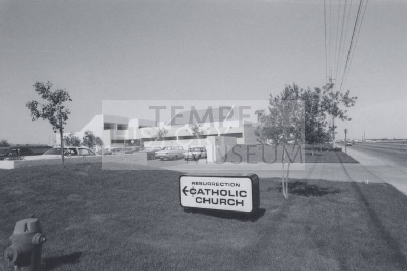 Resurrection Catholic Church - 3201 Evergreen Road, Tempe, Arizona