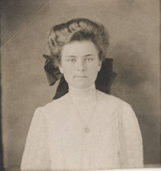 Bust, Woman, Large Bow in Hair