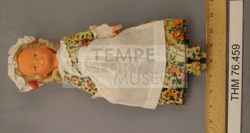 Doll, 1776 Period Dress