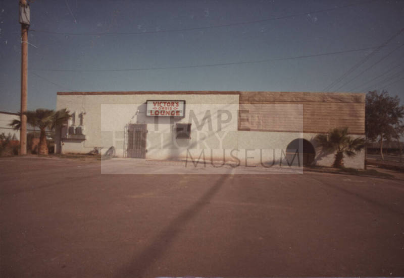 Victors Oasis Lounge - 26 South Farmer Avenue, Tempe, Arizona