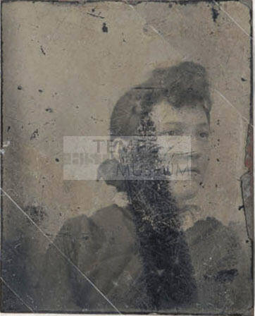Bust, Woman, Dark Top with White Collar