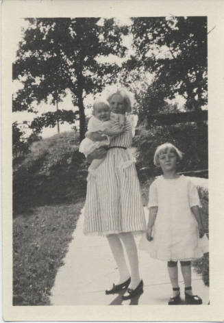 Picture of Girls with Baby