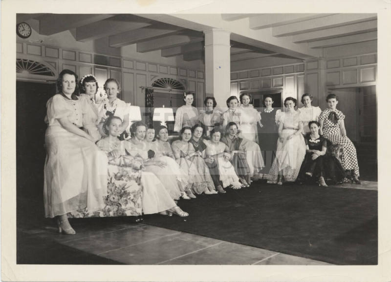 A.S.U. West Hall Classical Room Women