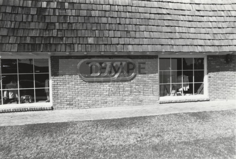 Dax Clothing Store - 707 South Forest Avenue, Tempe, Arizona